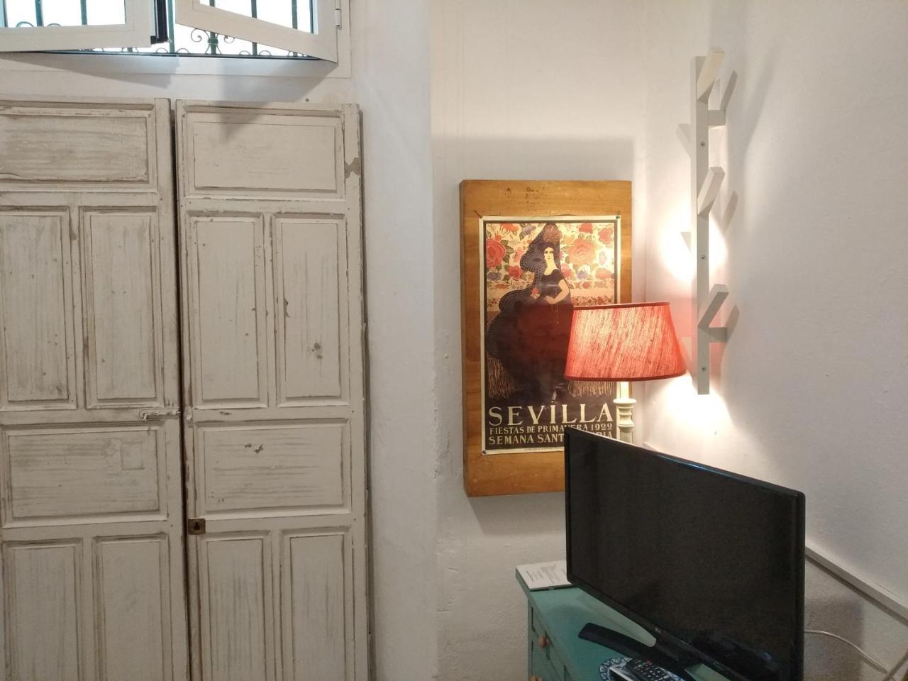 Casa 1858 Hotel Seville Room photo